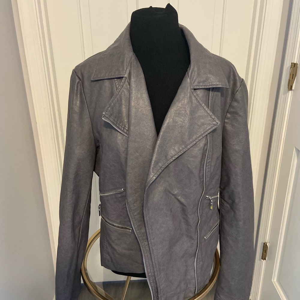Faux leather jacket - Picture 1 of 4